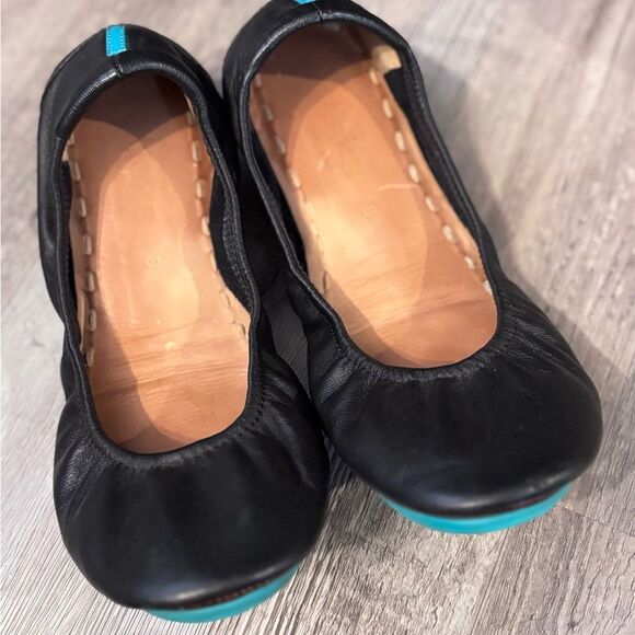 Tieks Womens Ballet Flat Size 8 Black Italian Leather Shoe Slip On Classic - Picture 1 of 5